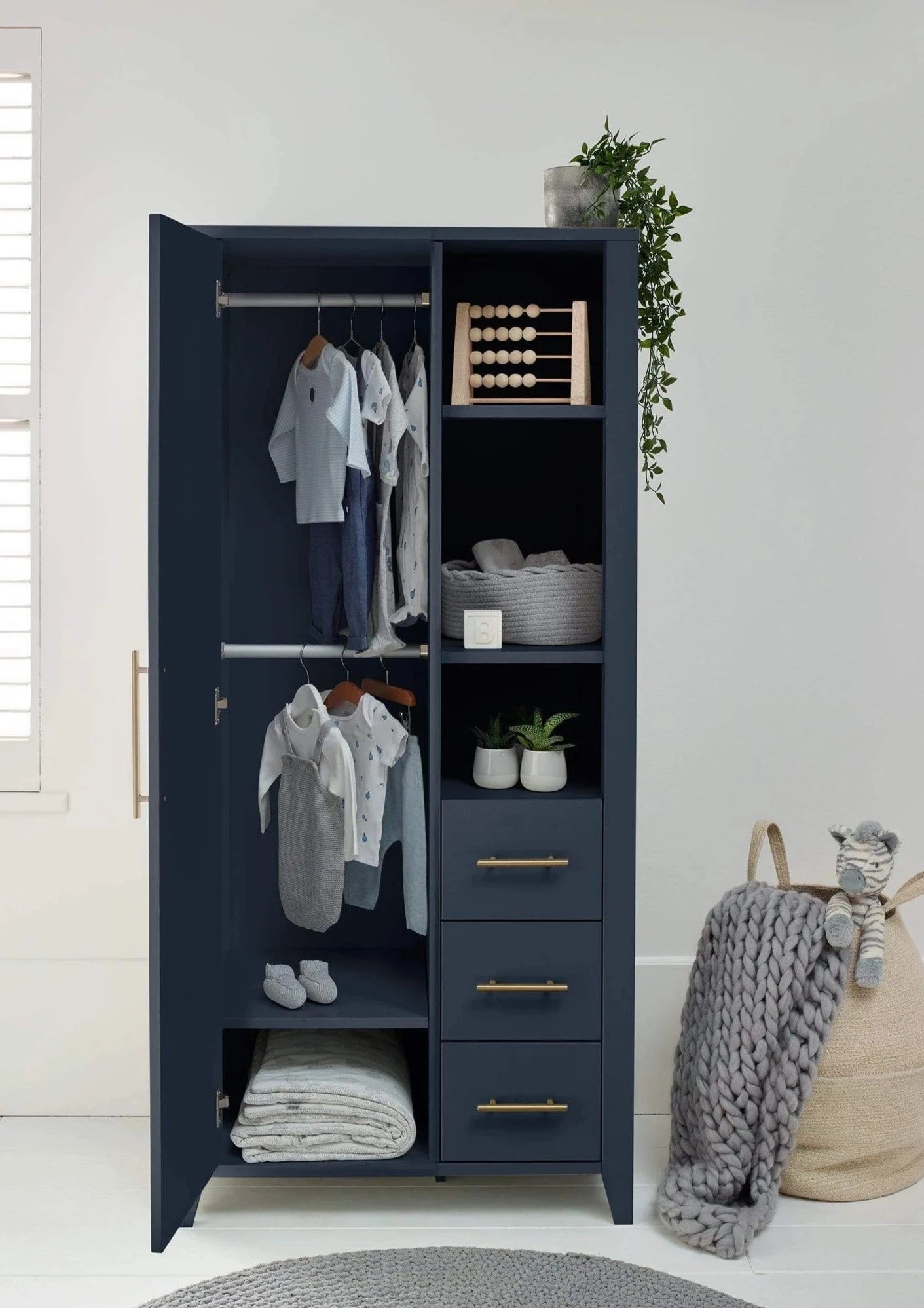 Mamas and Papas Melfi Cotbed, Dresser and Storage Wardrobe - SweetDreamzzzPenryn